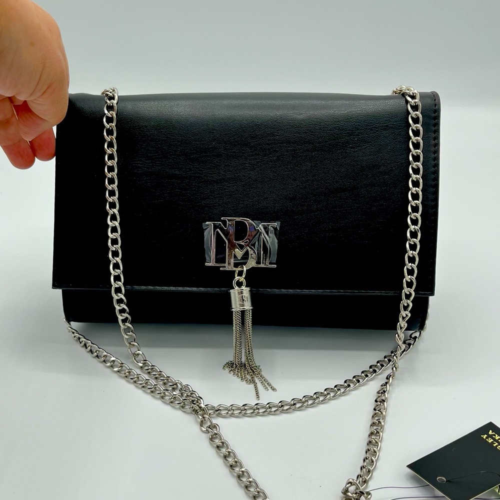 NWT Badgley Mischka Metal Fringe Bag w/Silverstone chain and fringe - Picture 10 of 10